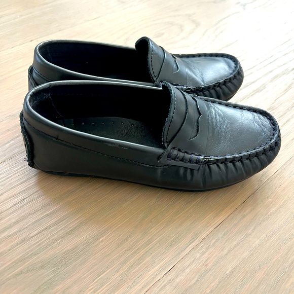 Boys moccasin leather shoes size 13 - Picture 2 of 4